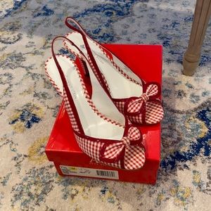 Anne Klein Slingback Heels